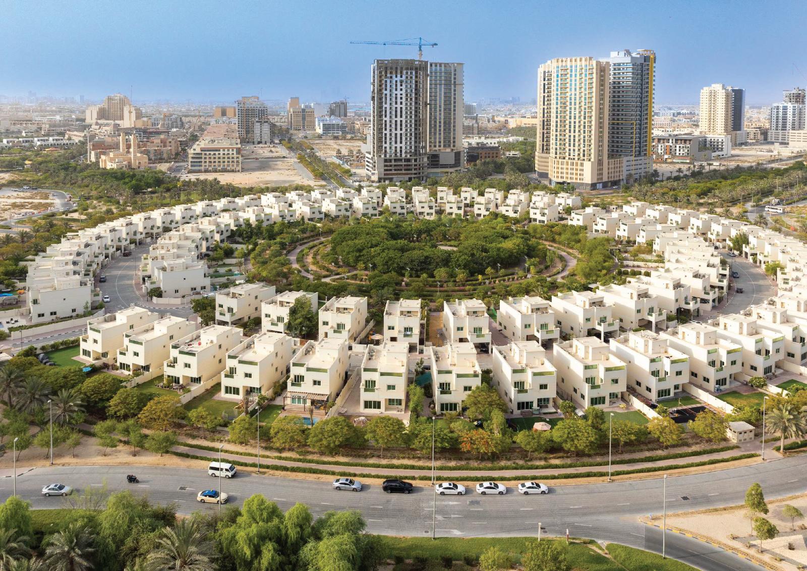 105 Residences image 9