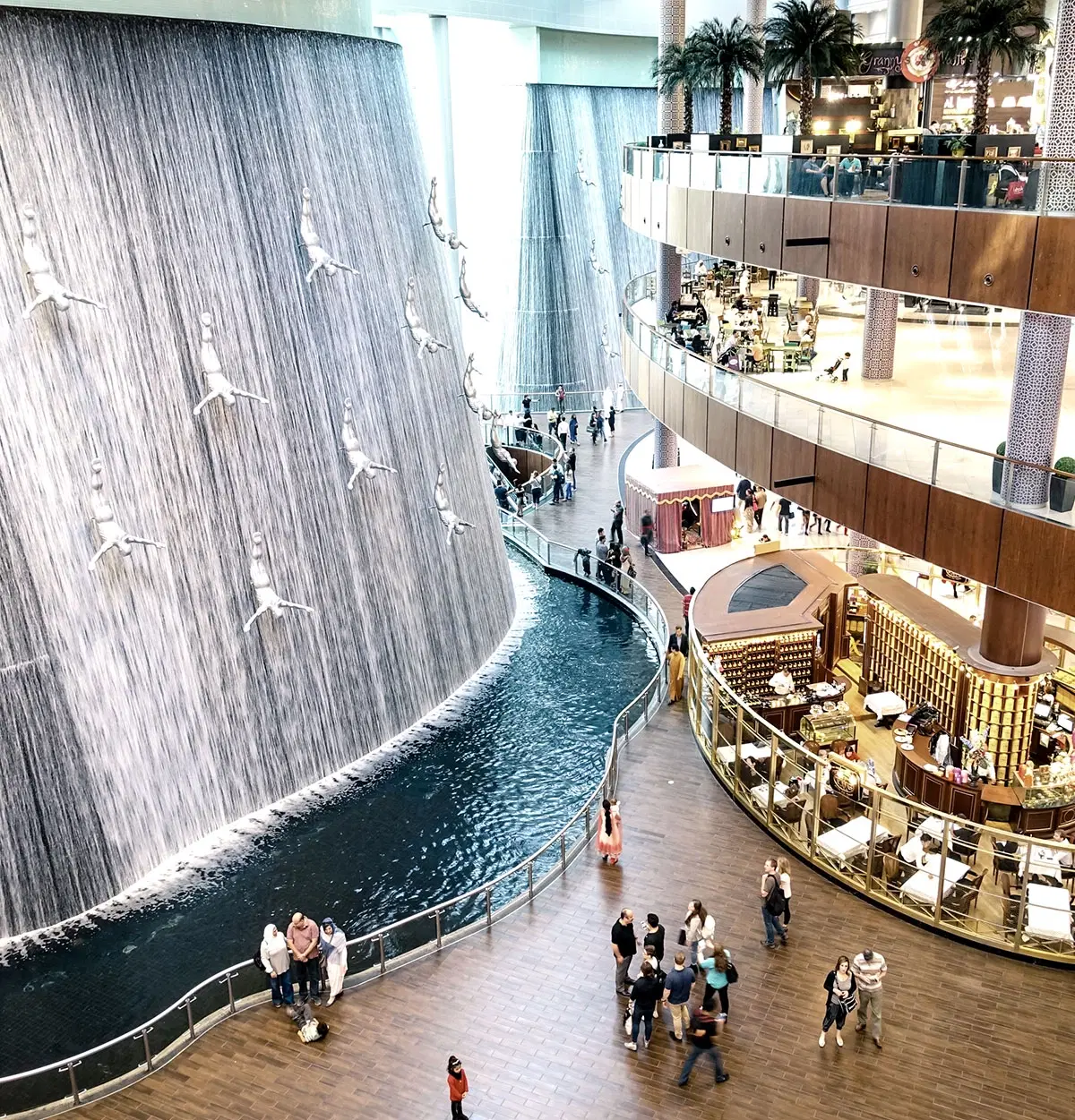 Dubai Mall Waterfall: Everything You Need to Know About This Iconic Attraction